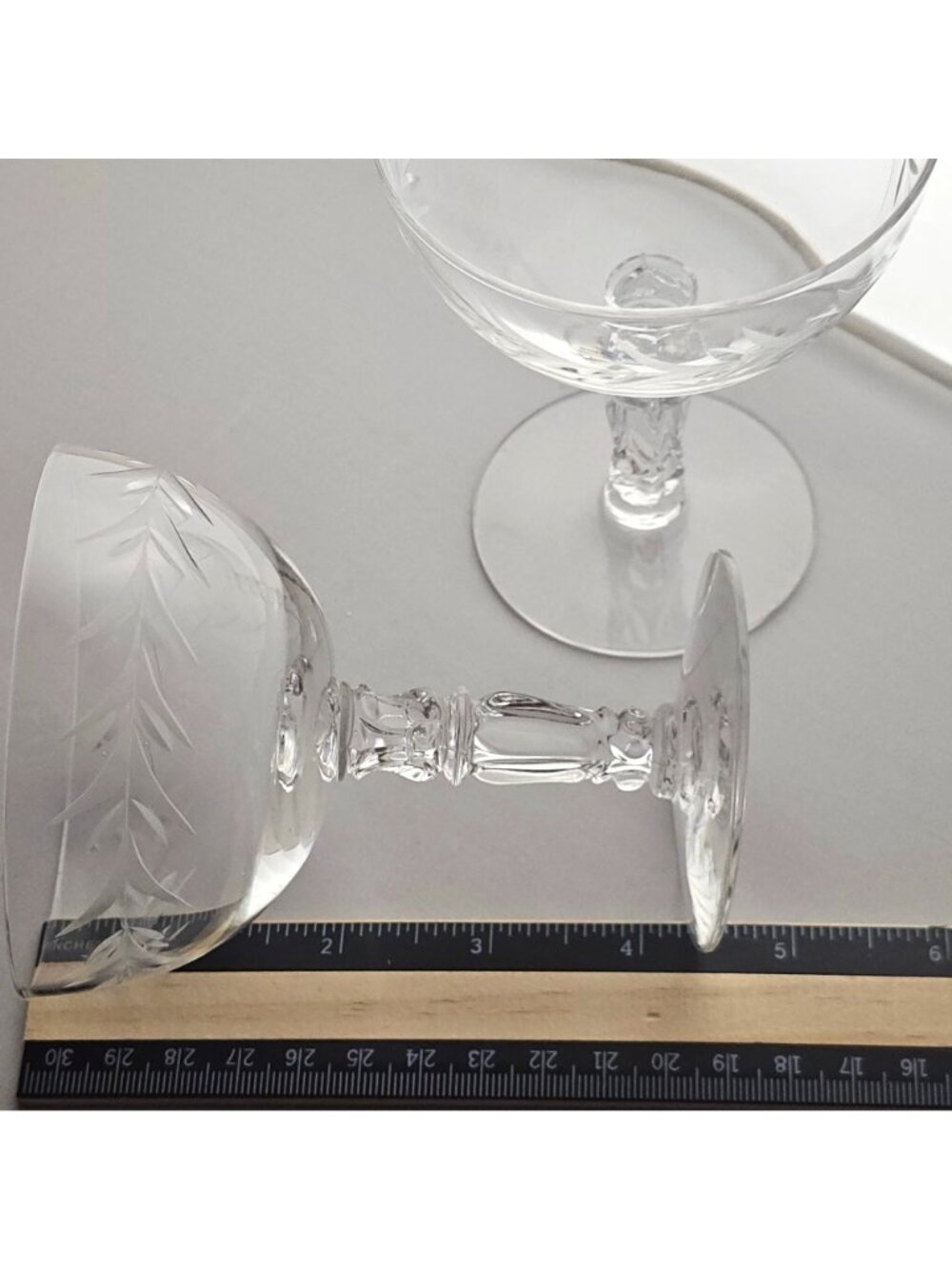 2 Fostoria Holly Champagne Coupes Glasses 4.5" sculpted stem etched cut glass - Picture 5 of 7